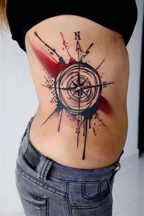 Tatouage rose des vents .